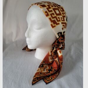 Vintage Casual Corner Italian Geometric Print Silk Scarf 30x30